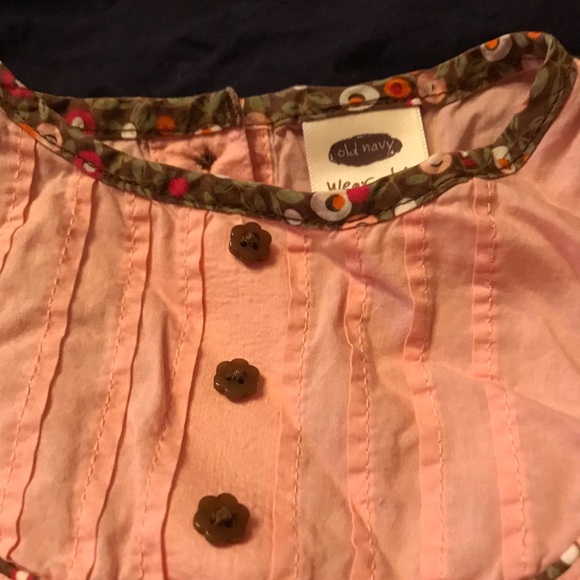 Old Navy 12-18M Bohemian Style Pink Top Girl - Picture 3 of 4